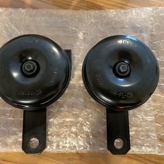 トヨタ ランドクルーザープラド150系　純正ホーン 2個セット　...