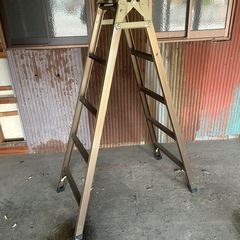 脚立