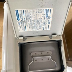 石油ファンヒーターの画像