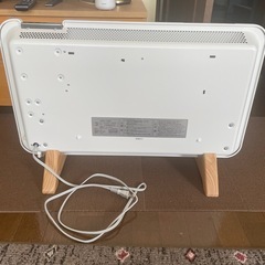 ほぼ未使用【2024年製】コンベクターヒーター ここぽかMCH1202Wの画像