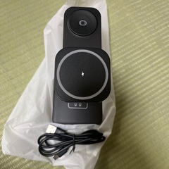 3in1アップル製品充電器　新品の画像