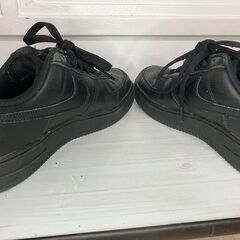 【中古雑貨】シューズ　ナイキ　AF1　２３．５ｃｍの画像