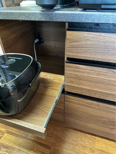 パモウナ食器棚