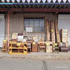 上田市秋和の家具メーカーで在庫処分中の画像