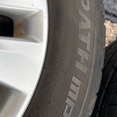 ヴォクシー純正タイヤホイール　16インチ　4本の画像