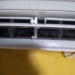 2部屋を1台で！取付標準工事配管4m税別。12-14畳200V2022年式パナソニックナノイーX。整備、クリーニング済。の画像