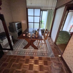 テーブル