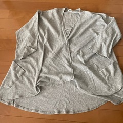 中古品　GU グレーシルバー色七分袖カーディガン　Mサイス