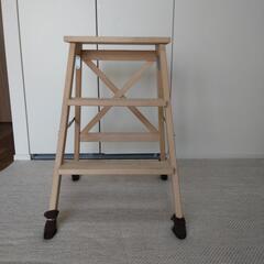 IKEA　脚立　ベクヴェームの画像