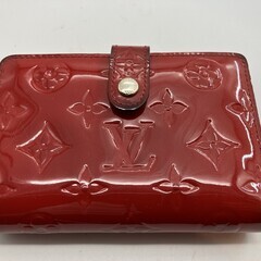 ルイヴィトン ヴェルニ ガマ口 2つ折りコンパクト財布 レッド ...