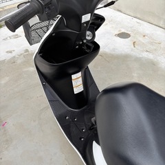 実働 低走行 スズキ アドレスv50 スクーター 原付 バッテリー新品の画像