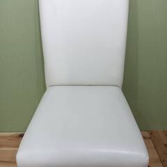 チェア（ホワイト）お譲りします！2800円【引き取り限定】の画像