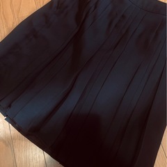 黒のスーツの画像