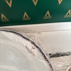 Valentino 食器セットの画像