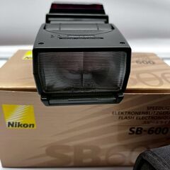 Nikon スピードライト SB-600 箱、付属品付きの画像