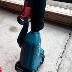 キャンセル待ち受付中)すぐ使えます！ マキタ MUR368UD 草刈機