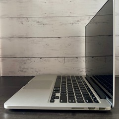 ⭐️美品 MacBook Pro 13インチ/Model A1425/i7 3GHz デュアルコア/メモリ8GB/SSD大容量512GB/US配列【バッテリー正常🔋✨】の画像