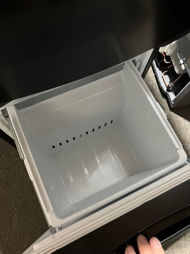 ☆値下げ☆Y2505-303 TOSHIBA GR-V15BS 冷蔵庫 2024年製 内容積153L 　動作確認済み  中古美品