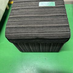 オットマン ブラック系ストライプ柄 中古美品