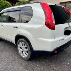 平成24年エクストレイルの画像