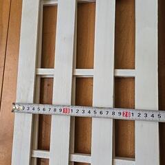 木材：DIY用のばらばらのパーツの画像