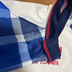 ラッシュガード　120 水着
の画像