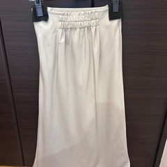 Mystrada サテンスカート　新品未使用の画像