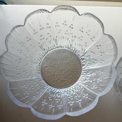 新品未使用ガラス大鉢&小鉢の画像