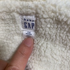 babyGAP✨裏起毛✨フード付きスエットパーカー✨の画像