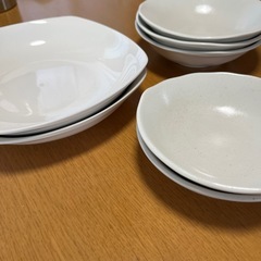 白い器セット　の画像