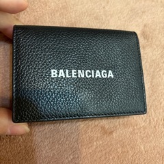 バレンシアガ　三つ折り財布