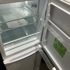 ☆値下げ☆H2505-305 IRIS OHYAMA  IRSD-14A-W ノンフロン冷凍冷蔵庫 2024年製 内容積142L 動作確認済み 中古美品  の画像