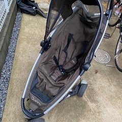 折りたたみB型ベビーカー