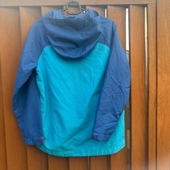 Gap kidsウインドブレーカー 150サイズ
の画像