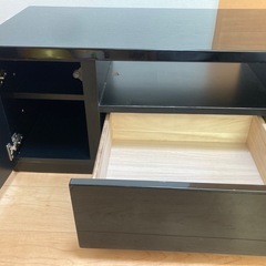 テレビボードの画像