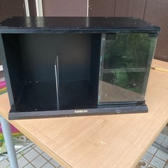 テレビ台　