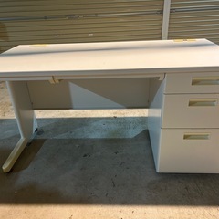 オフィスホワイトデスク2台（引き出し付き）