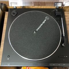 オーディオテクニカ ワイヤレスターンテーブル AT-LP60XB...