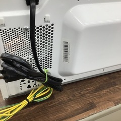 #E-27【ご来店頂ける方限定】MAXZENの電子レンジですの画像