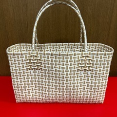カゴバックの画像