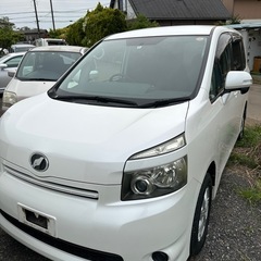 ヴォクシーパール