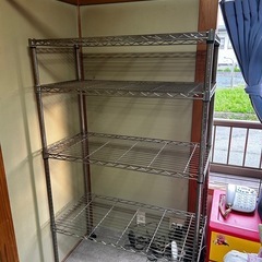 スチールラックの画像