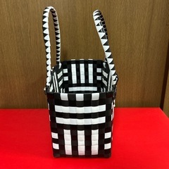 カゴバックの画像
