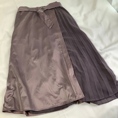 レディースシャツ、トップス、スカート×5着の画像