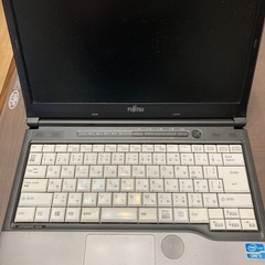 【問い合わせ対応中】LIFEBOOK S762/G
