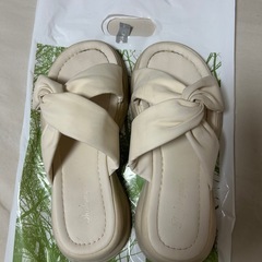 サンダル M