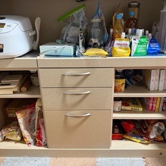 【取引先決まりました！】食器棚 お譲りします(引取り日指定有)の画像