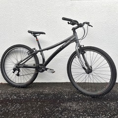 トライアル自転車　GIANT TRIALS COMP 26インチ...