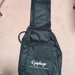 取引中 ４つまとめました。Epiphone　アコースティックギタ...
