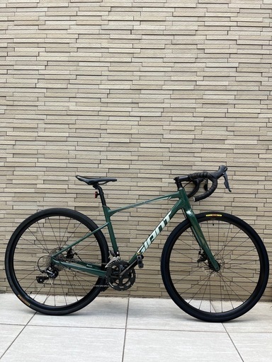 自転車 GIANT REVOLT2